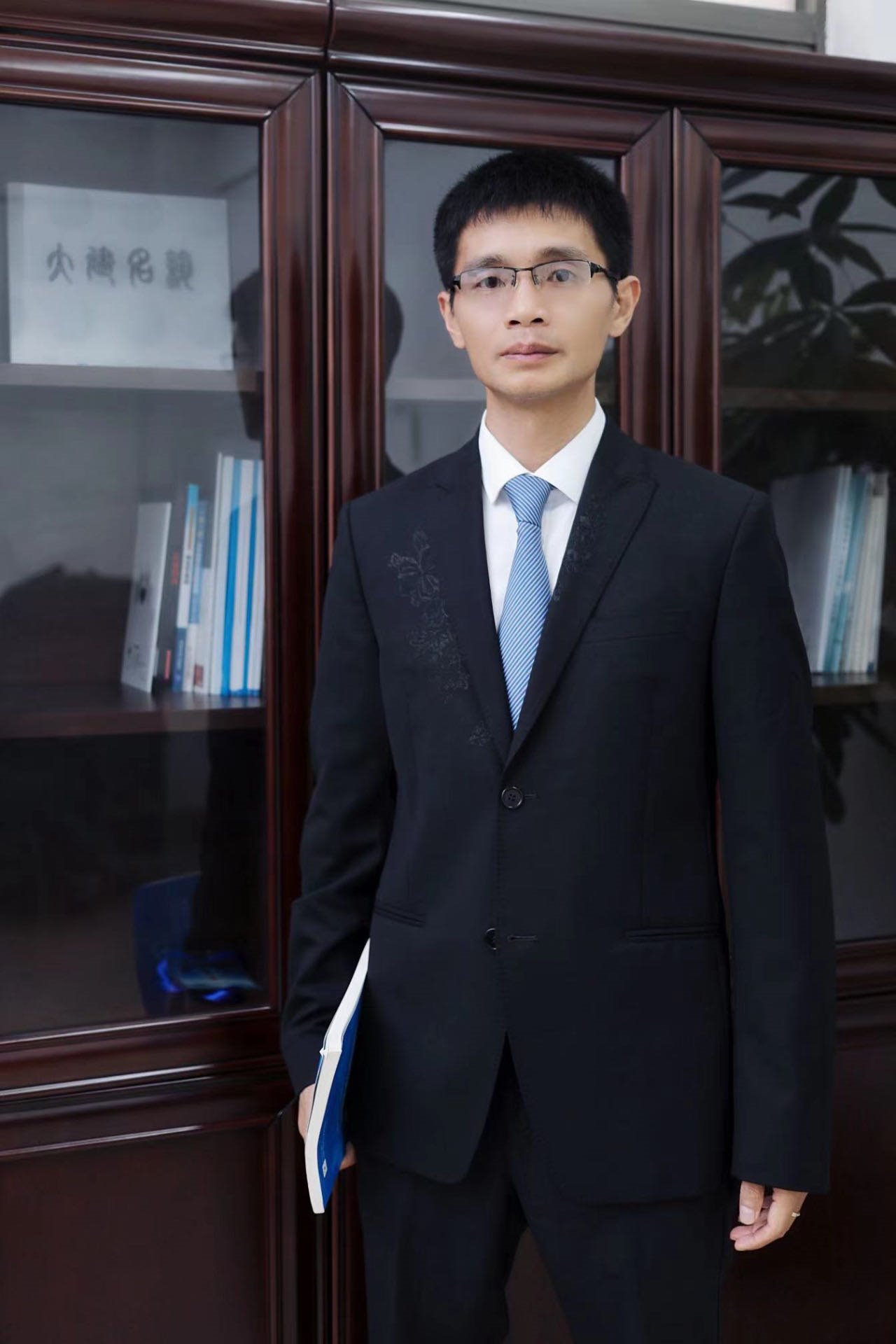 黄平