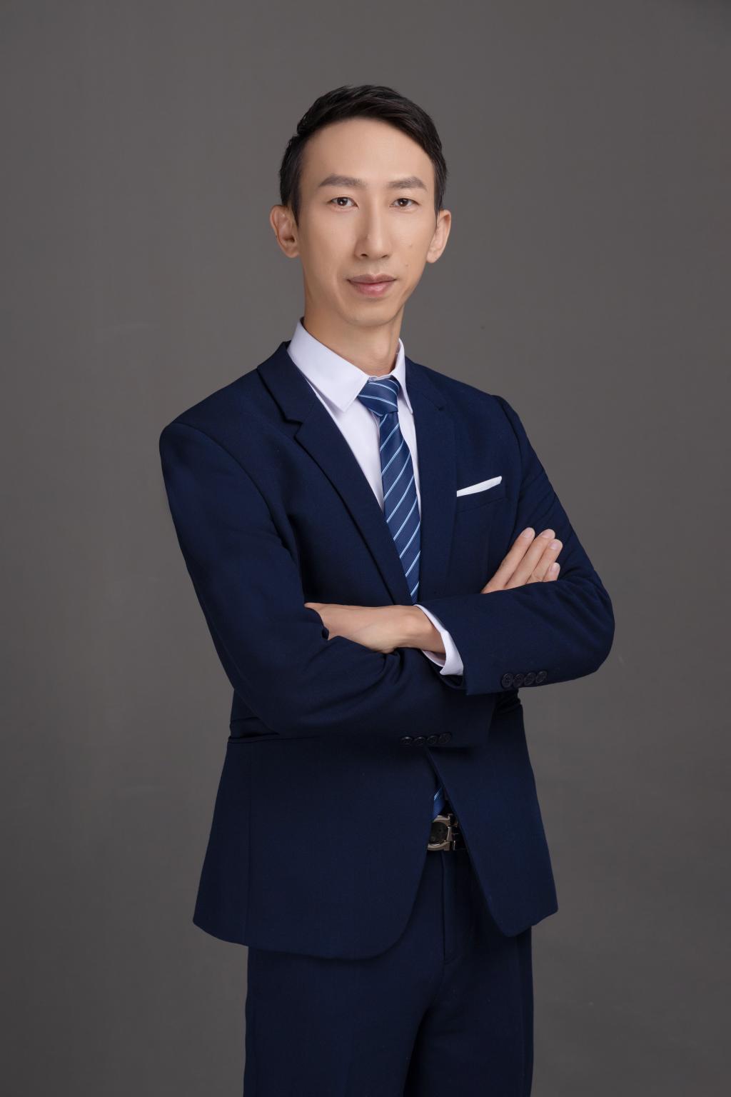 王金华